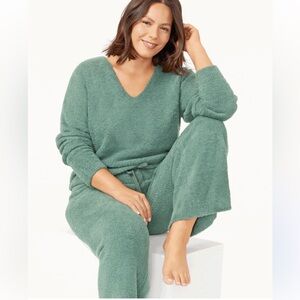 Softies Solid Marshmallow V-Neck Lounge Top